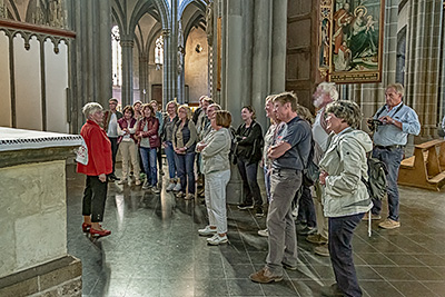 Geschmunzelt, nicht gelacht: Anekdötchen am und über den Marienaltar